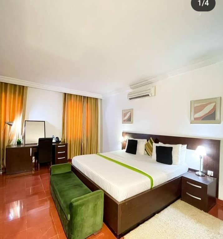 The Tranquil Mews Hotell Abuja Eksteriør bilde